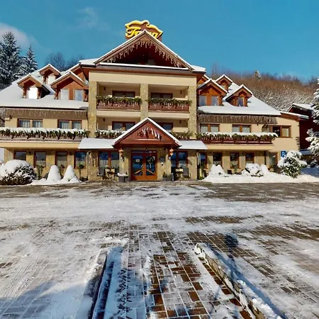 法特拉酒店 Terchová