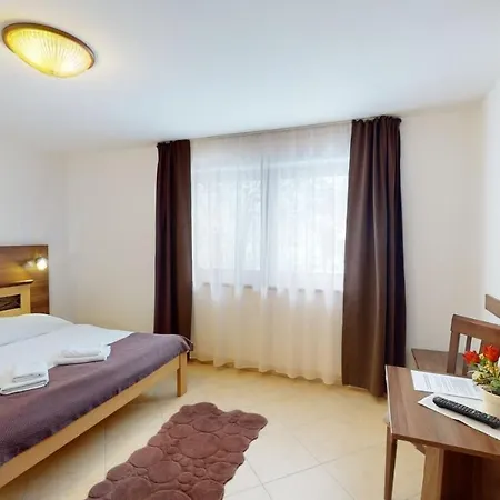 Garni Fatra Hotel *