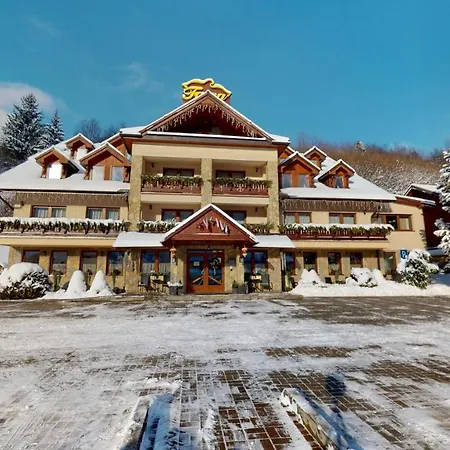 法特拉酒店 * Terchová