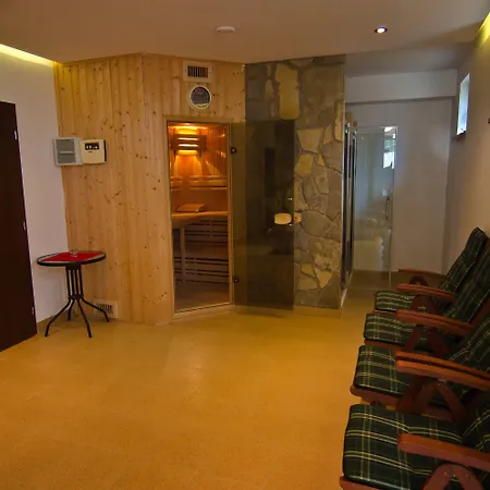 Garni Fatra ホテル