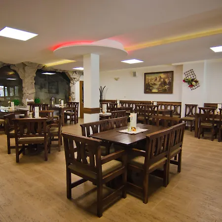 ホテル Garni Fatra Terchová